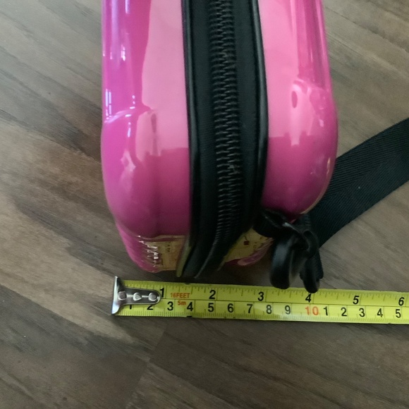 Cross body camera bag with black strap - Picture 7 of 7